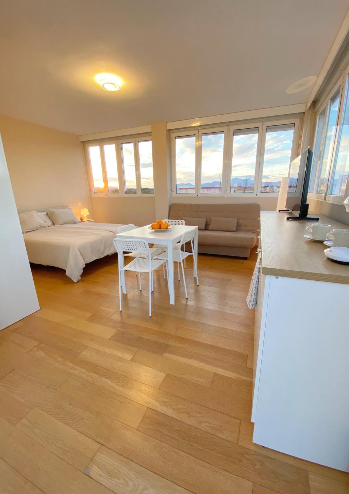 Modern Flat Close To Beach El Campello Exterior foto